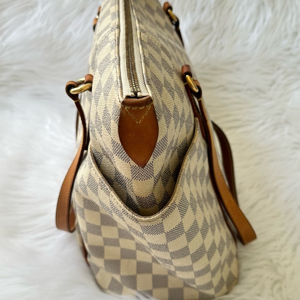 Louis Vuitton Damier Azur totally MM tote bag - Picture 5 of 14